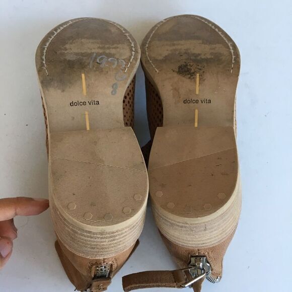 DV Dolce Vita‎ Tommi Perforated Bootie TAN NUBUCK Womens Size 8 Heeled Ankle - Picture 5 of 5